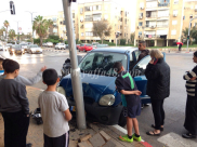 بالصور: حادث طرق ذاتي في مدينة يافا دون وقوع إصابات 